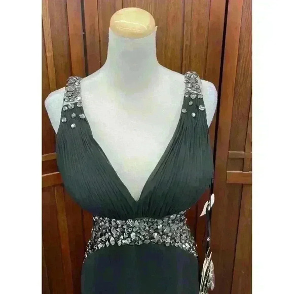 Alyce Paris Women's Black Formal Evening Gown Size 0 V-Neck Long Dress - Picture 8 of 10